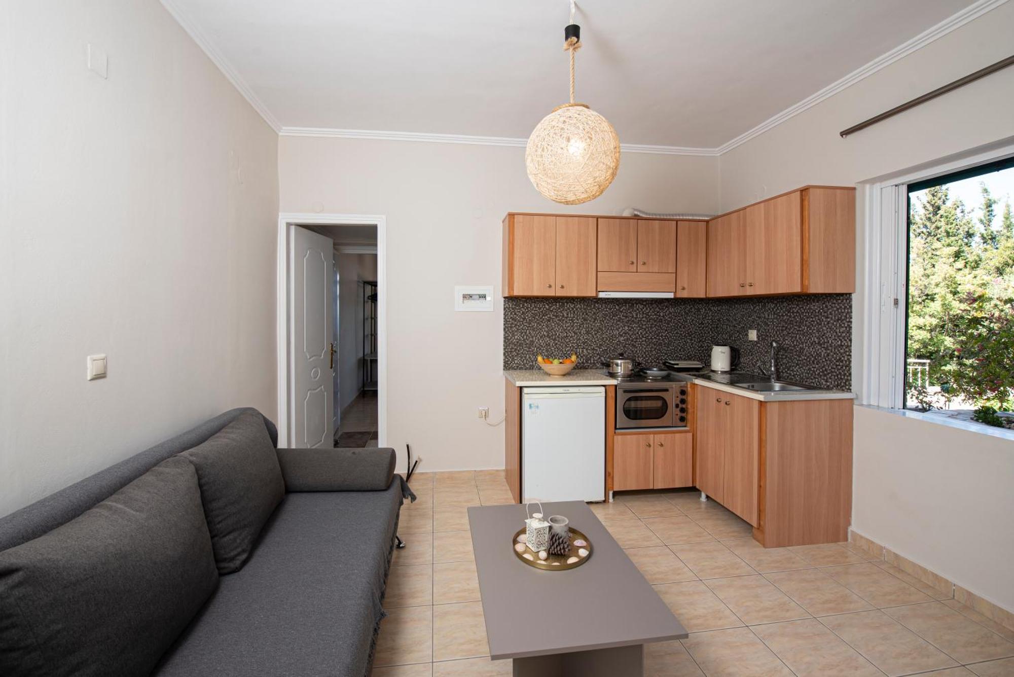 Agnantio Apartment Ayios Nikitas Ngoại thất bức ảnh