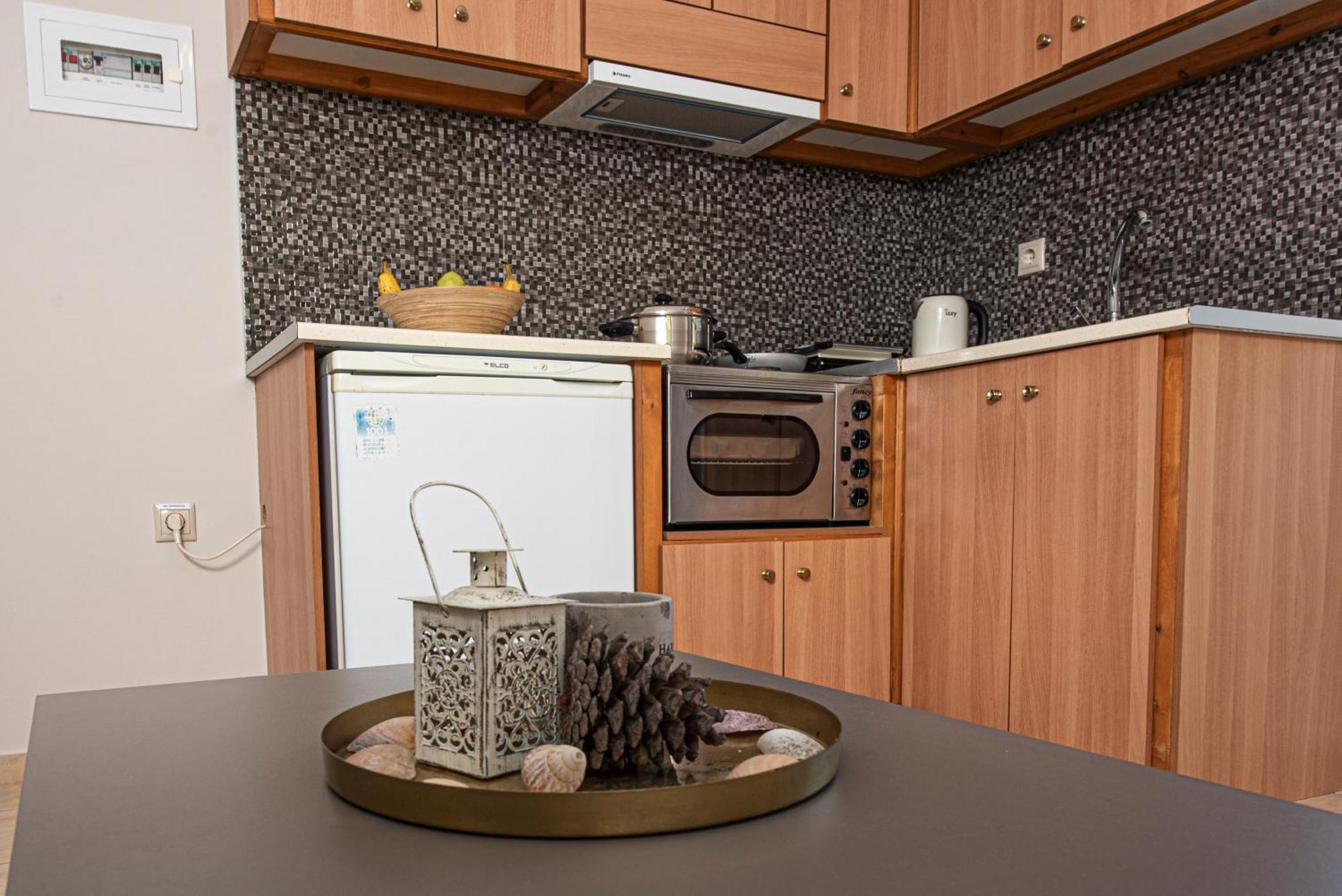 Agnantio Apartment Ayios Nikitas Ngoại thất bức ảnh