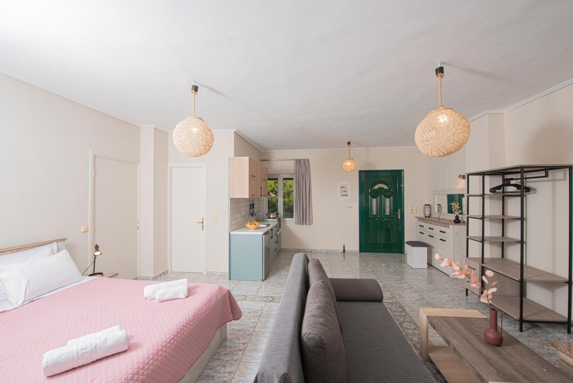 Agnantio Apartment Ayios Nikitas Ngoại thất bức ảnh