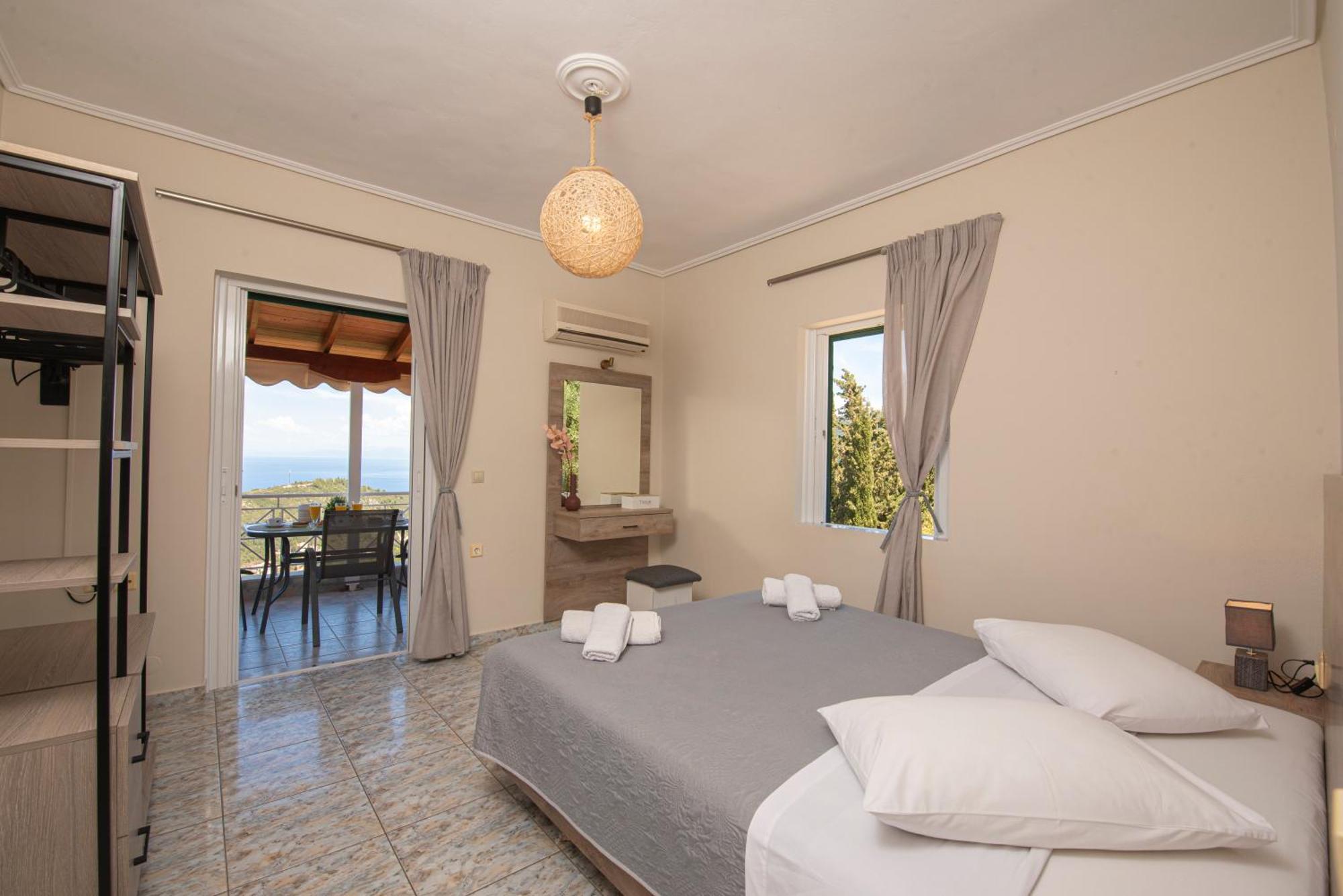 Agnantio Apartment Ayios Nikitas Ngoại thất bức ảnh